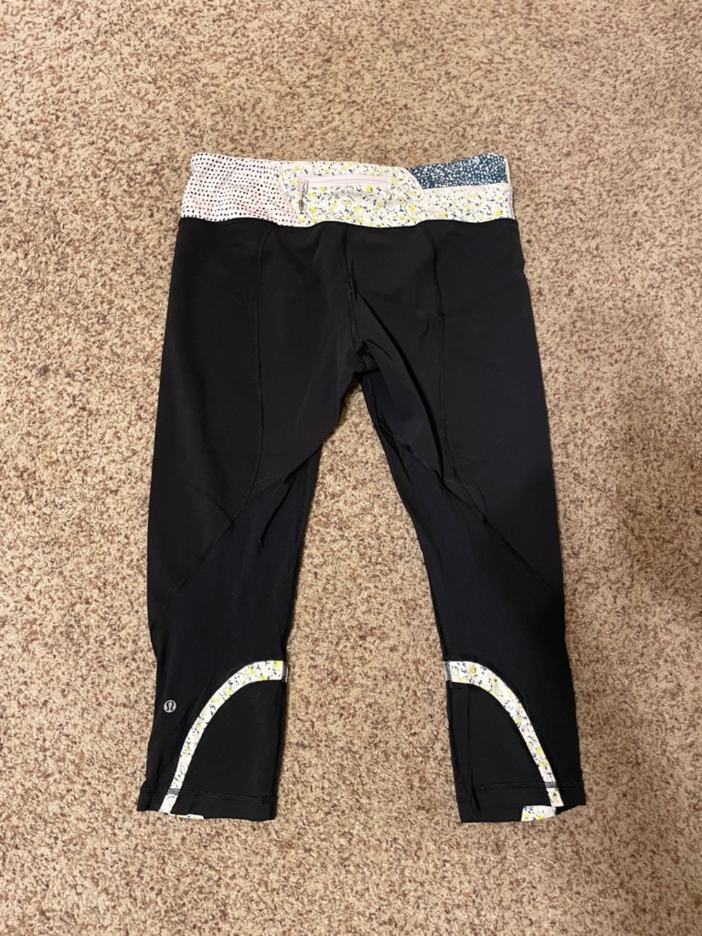Lululemon capri length leggings - Picture 7 of 9